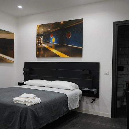 Dimora Metro Santacroce Bed & Breakfast Naples Exterior photo