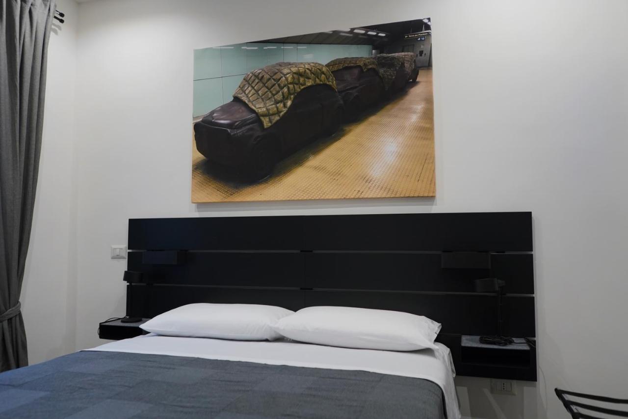 Dimora Metro Santacroce Bed & Breakfast Naples Exterior photo